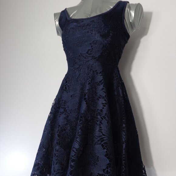 New! Aeropostale Navy Blue Lace Full-lined Scoop Neck Sleeveless Dress Sz XS - Picture 1 of 6
